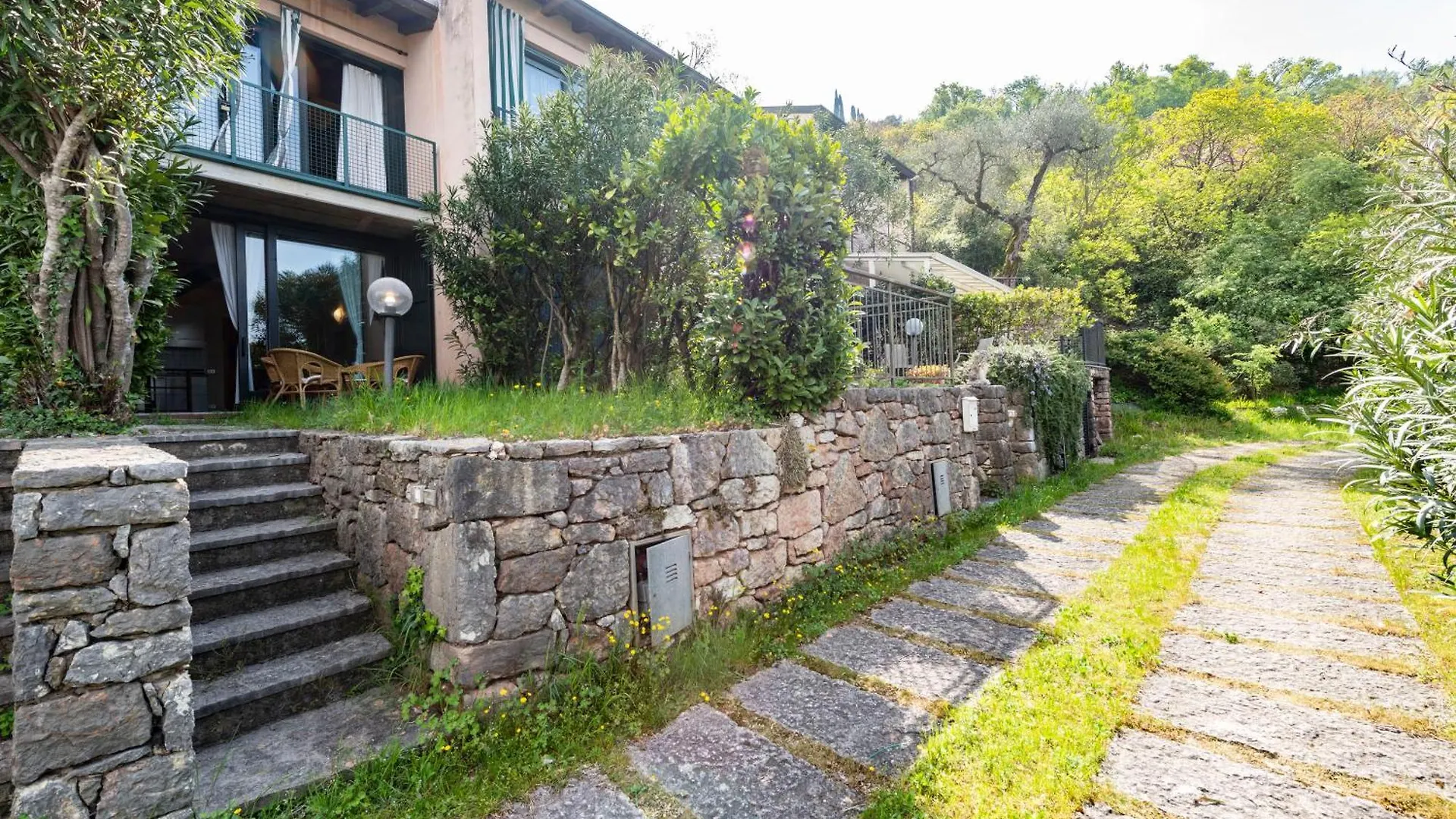Apartamento Alma Torri Del Benaco