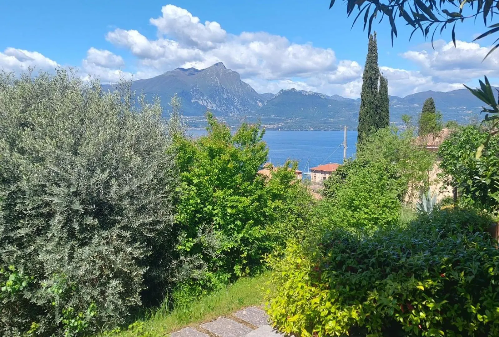 Apartamento Alma Torri Del Benaco